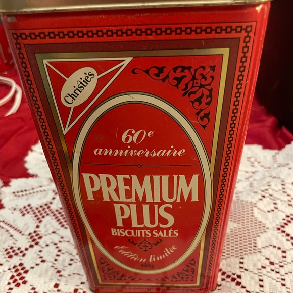 Vintage 1980’s Christie Premium Tin - Picture 1 of 7